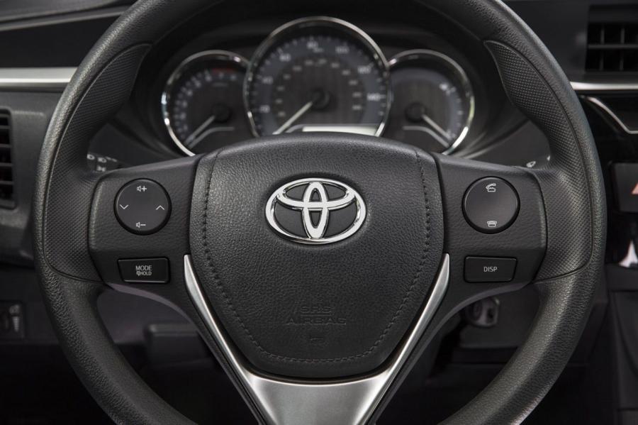  Toyota Corolla 2014 года  (фото 116 из 212)